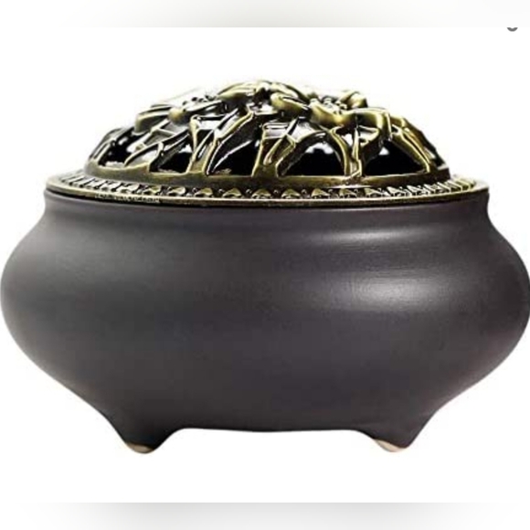 Renjia Porcelain Black and antique gold insesnse burner new in box - Picture 1 of 7